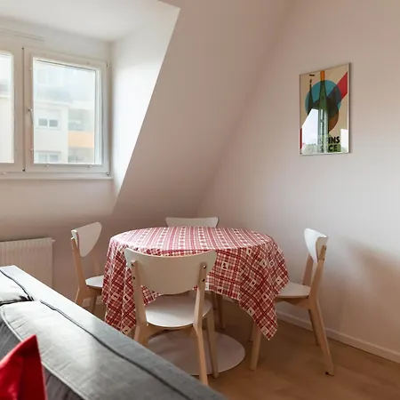 Le 16 - Parking Center * Colmar